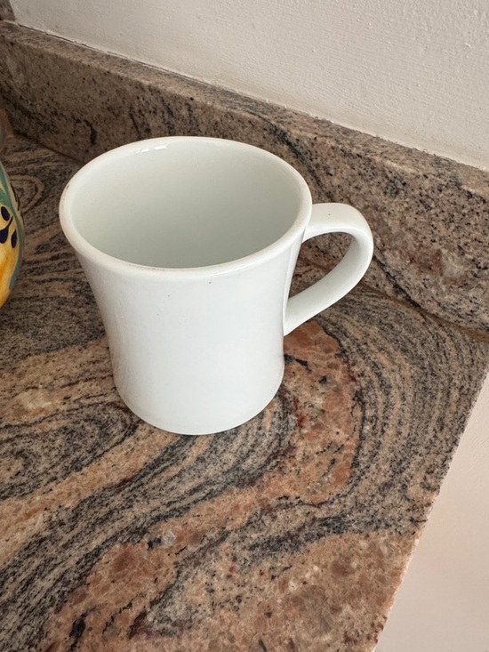 Cheap sl ut with Stilettos mug. - Picture 4 of 5